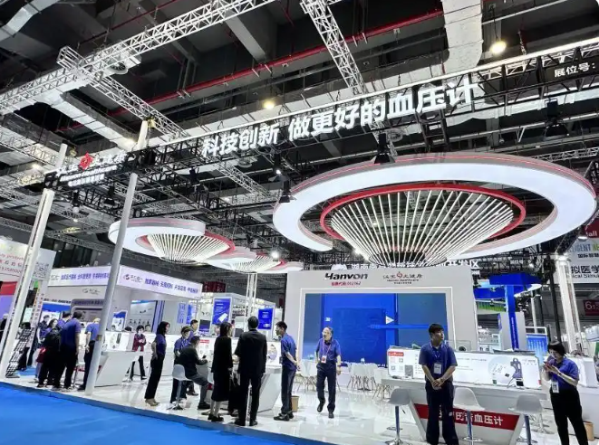 医疗器械展会聚焦：汉王科技柯氏音电子血压计来袭，用AI定义第四代血压计